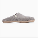 Grey felt slipper by egos