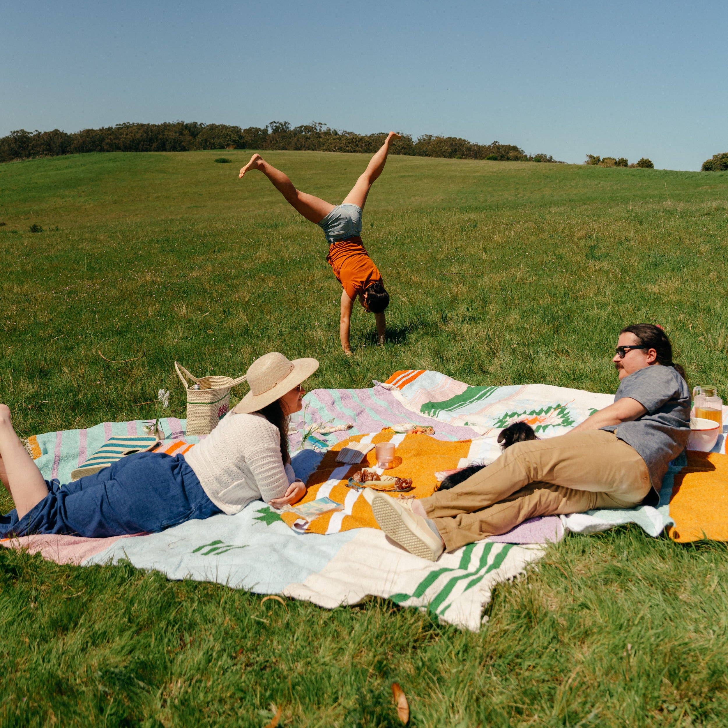 Caminito Picnic Blanket - Horizonte Vuelta