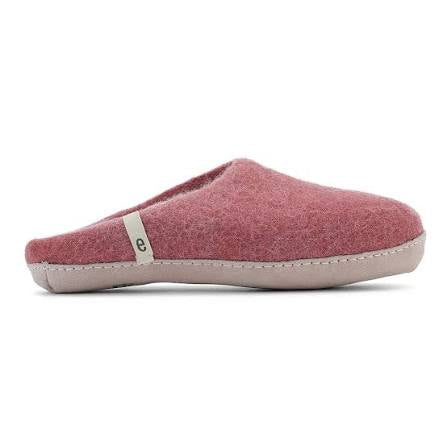 Felt Slippers by egos