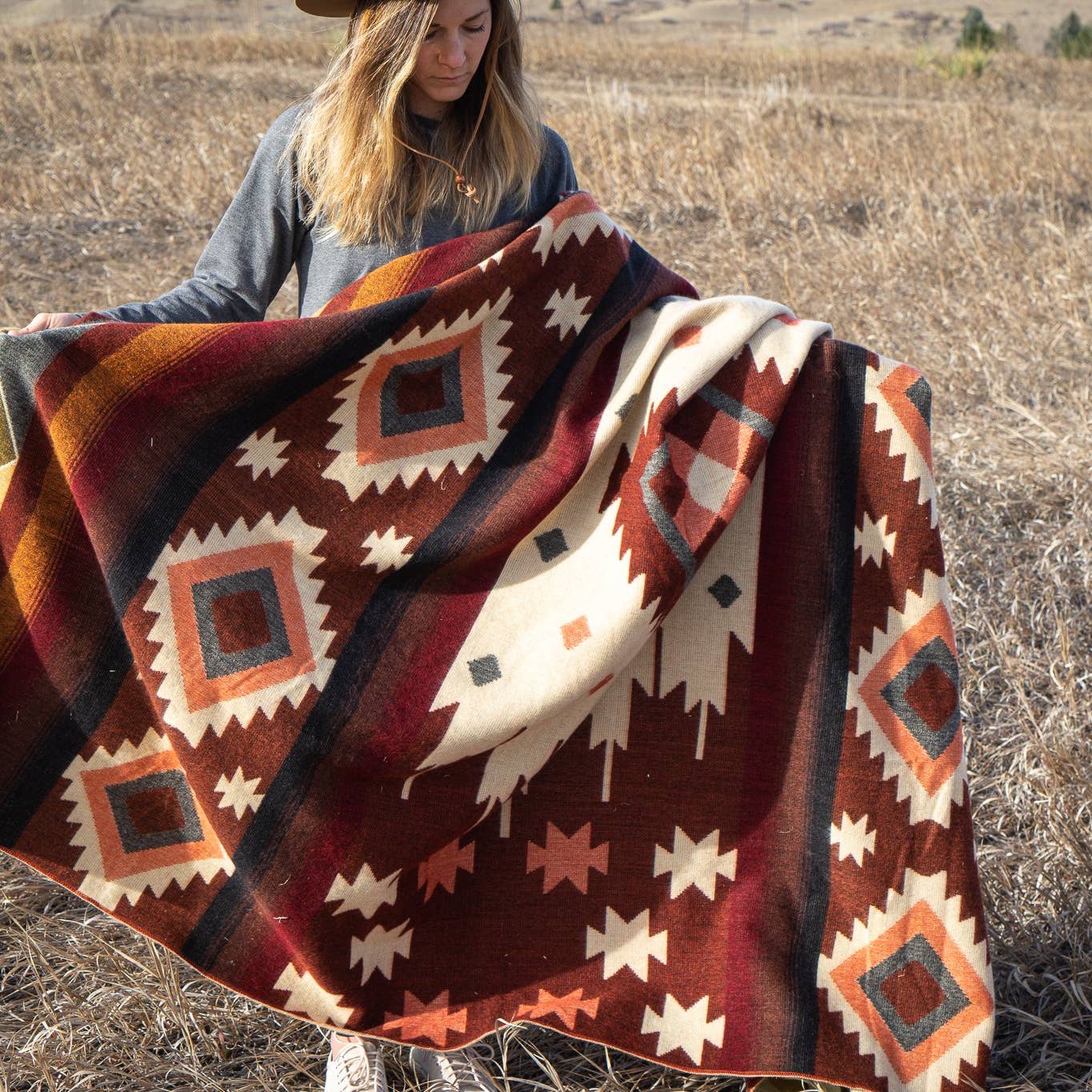 Journey Alpaca Blanket - Ebbflowcornwall