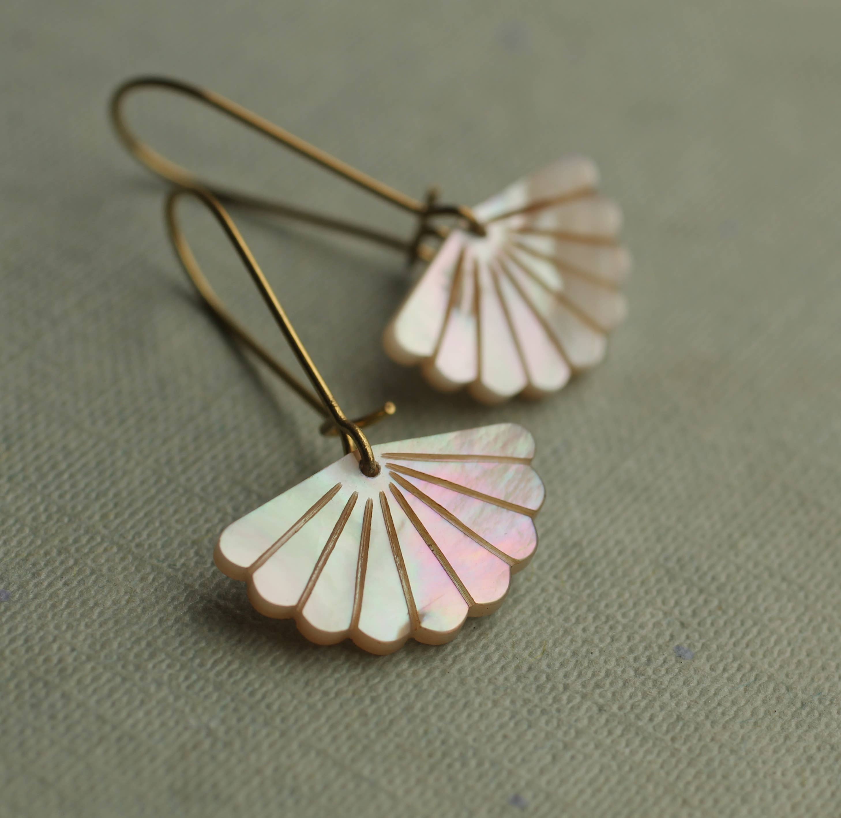 Mother of Pearl Scallop Earrings
