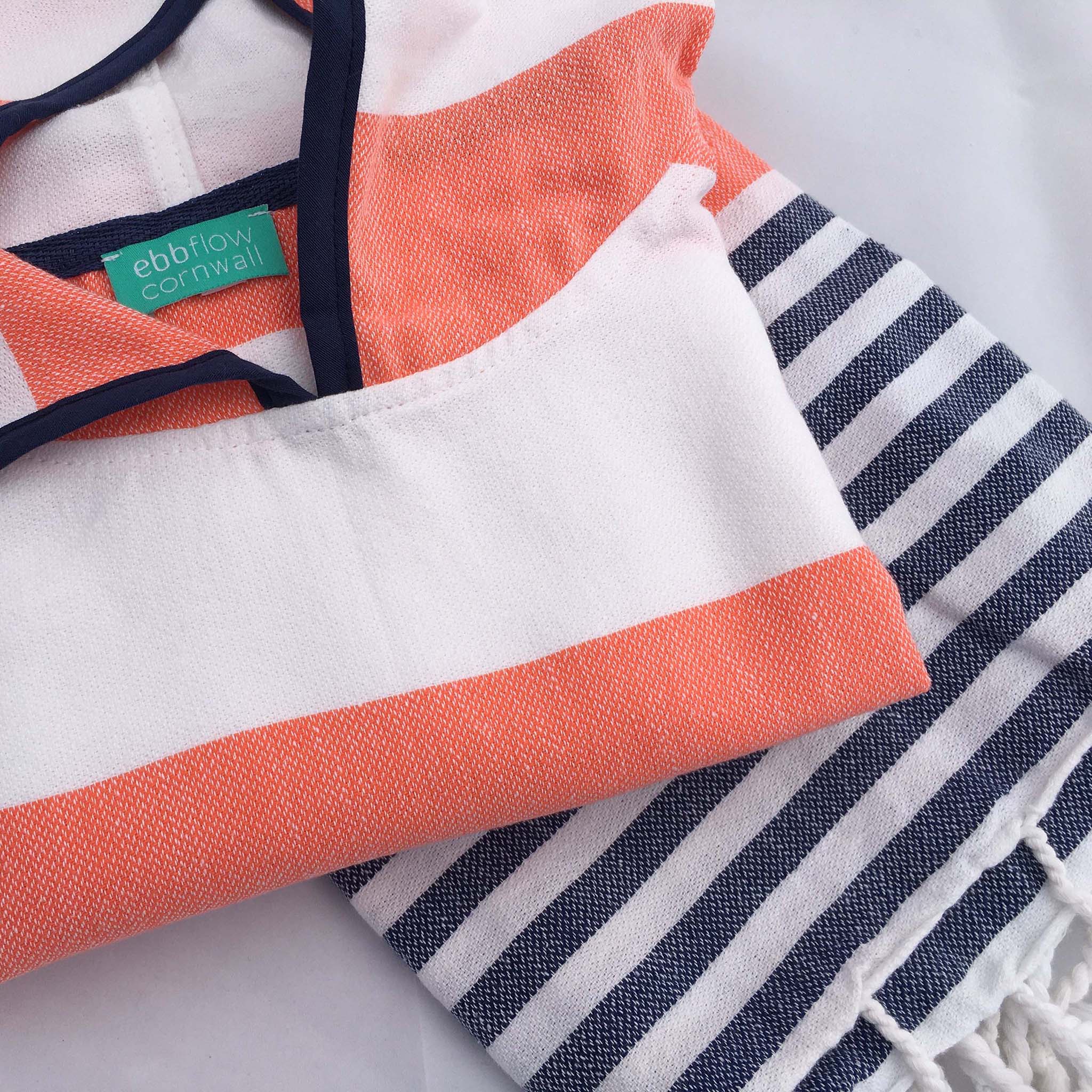 Tides Changing Robe - Coral/Navy
